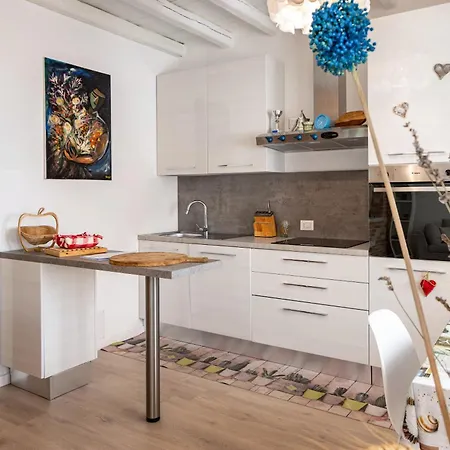 Brussa * Castello di Brussa