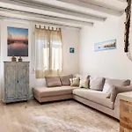 Brussa Apartment